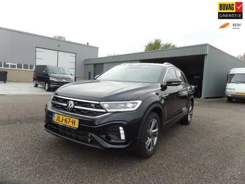 Volkswagen T-ROC 1.5 TSI R-Line Edition CAMERA TREKHAAK OPTIE'S 2025
