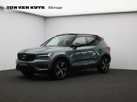 Volvo XC40 T5 Recharge R-Design / Panorama dak / 360 Camera / BLIS / Stuur+stoel+voorruit+achterbank