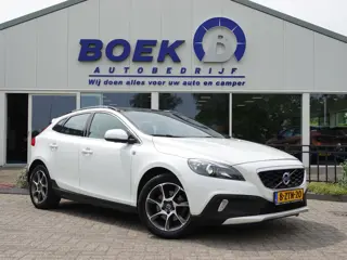 Volvo V40 Cross Country 1.6 T4 180PK Ocean Race PANO | VOL LEER | HK-AUDIO | DEALER ONDERH.