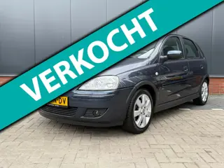 Opel Corsa 1.4-16V Silverline (Eerste eigenaar|12 mnd BOVAG-garantie)