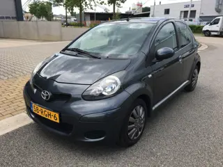 Toyota Aygo 1.0-12V Comfort Nav. (bj 2011)