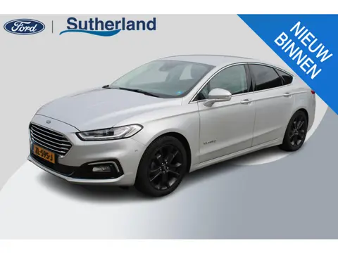 Ford Mondeo 2.0 IVCT HEV Titanium | Camera | Adaptieve Cruise Control | Navigatie | Stoelverwarming 