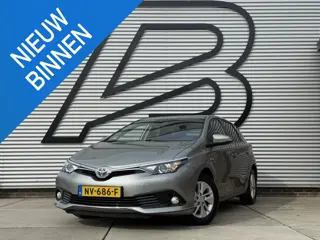 Toyota Auris 1.8 Hybrid Lease Pro 2e Eigenaar|Navi|Clima|Cruise|Camera|Trekhaak|Elek ramen|APK tot 0