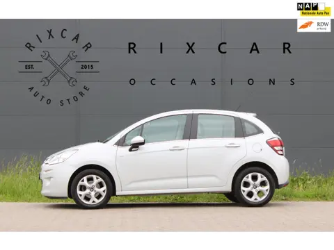Citroen C3 1.2 PureTech Exclusive Panodak ClimateControl PDC !!NIEUWBINNEN!!