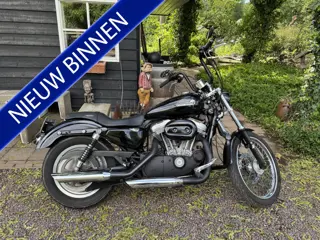 Harley-Davidson XL 53C Custom 53 (bj 2004)