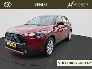 Toyota Corolla Cross 2.0 High Power Hybrid Active Plus RIJKLAAR | Trekhaak | Stoel+Stuurverwarming |