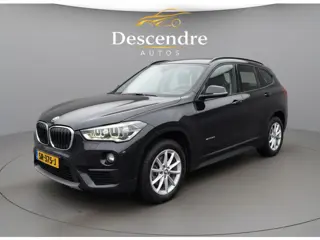 BMW X1 sDrive18d High Executive (bj 2017, automaat)