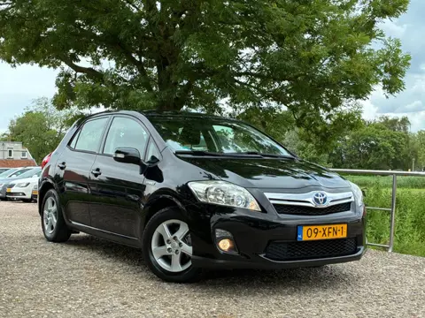 Toyota Auris 1.8 Full Hybrid Business | Cruise + Clima nu € 7.975,-!!!