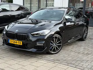 BMW 2-serie Gran Coupé 220i M-Sport, Apple Carplay/Android,Panoramadak,Stoelverwarming