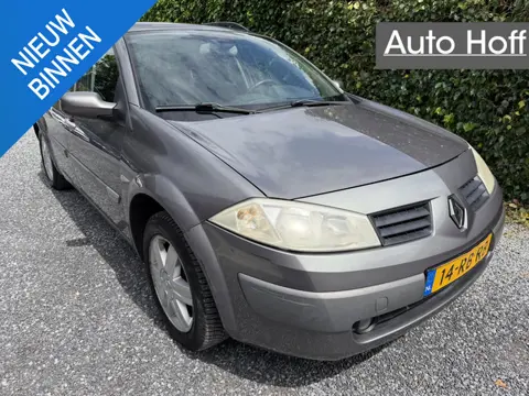 Renault Mégane Grand Tour 1.6-16V Privilège Luxe | Autom. Airco | Cruise Control | LMV | Elekt. Rame
