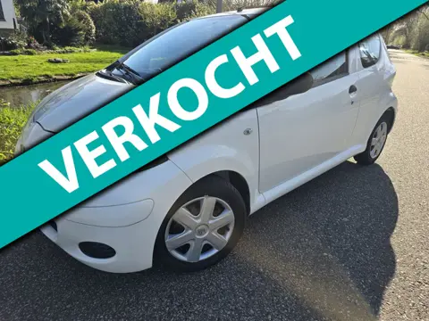 Toyota Aygo 1.0-12V Cool/Airco/APK 05-2027