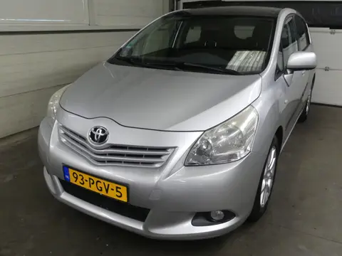 Toyota Verso 1.8 VVT-i Business Limited - Automaat - Trekhaak