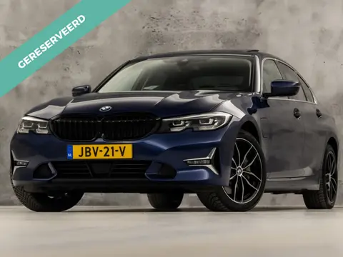 BMW 3 Serie 330e High Executive 252Pk Automaat (SCHUIFDAK, DEALER ONDERHOUDEN, APPLE CARPLAY, GROOT 