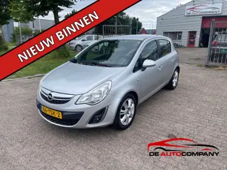 Opel Corsa 1.4-16V Anniversary Edition Dealer Onderhouden