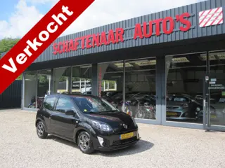 Renault Twingo 1.2-16V Authentique met airco apk 09-01-2027