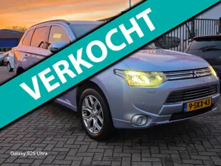Mitsubishi Outlander 2.0 PHEV Instyle+ 2e eigenaar Automaat leerbekeleding stoelverwarming open dak 