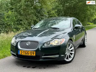 Jaguar XF 3.0D V6 Luxury | Schuif/kanteldak + Leder + Cruise Nu € 4.975,-!!!