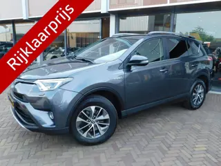 Toyota RAV4 2.5 Hybrid AWD Dynamic | 1.650kg trekgewicht