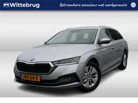 Škoda Octavia Combi 1.0 e-TSI 110pk Business Edition DSG Automaat / Navigatie / LM 16 inch / LED / P