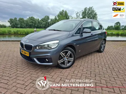 BMW 2-serie Active Tourer 218i Corporate Lease Executive Clima Navi Camera Cruise Sportstoelen