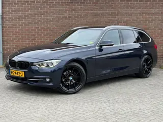 BMW 3-serie Touring 320i Executive|Sportline|Trekhaak|Carplay