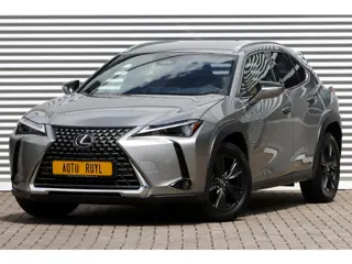 Lexus UX 300h Luxury Line (bj 2024, automaat)