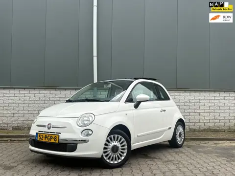 Fiat 500 1.2 Lounge-Automaat-Pano-Clima-NWE automaat en DB riem