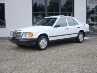 Mercedes-Benz 200-500 (W124) 300 D Schuifdak Electrische ramen