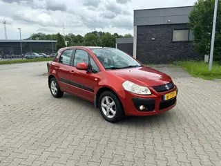 Suzuki SX4 1.6 Exclusive