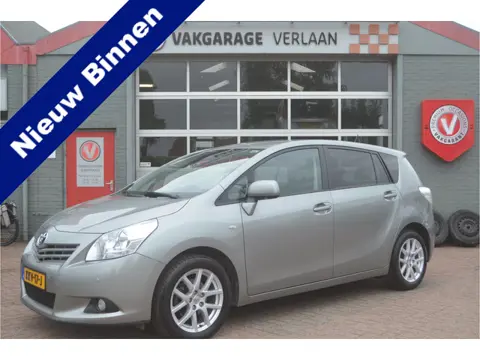 Toyota Verso 1.8 VVT-i Aspiration Navi/Camera/Cruisec./Trekhaak