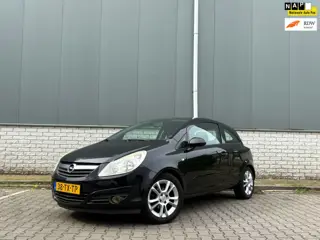 Opel Corsa 1.4-16V Sport-NWE APK+Beurt