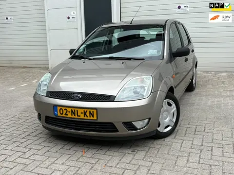 Ford Fiesta 1.4-16V Trend
