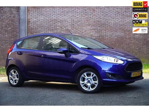 Ford Fiesta 1.0 Style 80PK Ultimate , Nav, Airco, Lichtmetalen Velgen,Lage KM stand, NL AUTO.