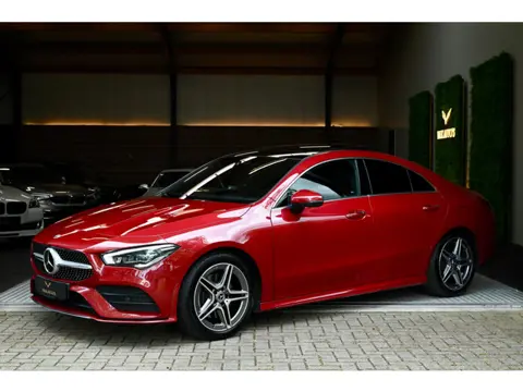Mercedes-Benz CLA-klasse 200 4-Matic AMG Line - 360 Camera - Distronic - Keyless Entry - Memory - Mu