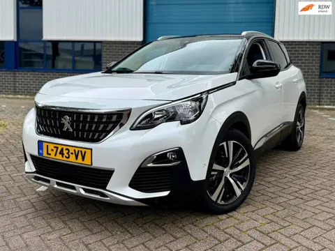Peugeot 3008 1.2 PureTech GT Line * PANORAMA * LEDEREN BEKLEDING *