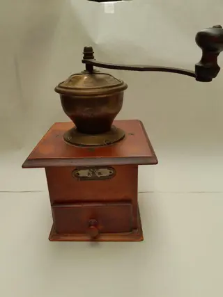Antieke koffiemolen - Duits PD - hout