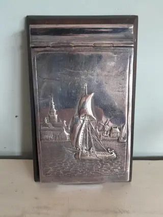 antique silver plate bloc note holder - Dutch scene