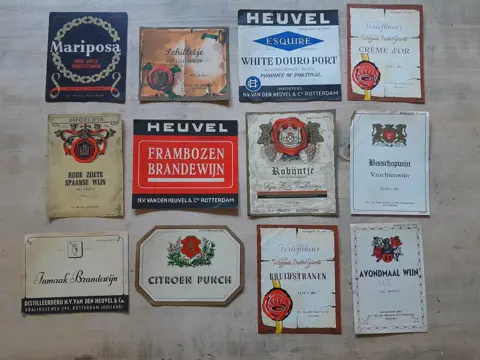 vintage wine labels - Dutch - set of 12
