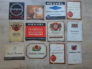 vintage wine labels - Dutch - set of 12