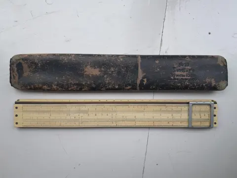 Nestler Rietz rekenliniaal No 23 - slide rule