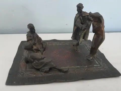 antiek bronzen sculptuur att. Franz Bergman - oosterse voorstelling met naakte vrouw - Wenen Oostenrijk