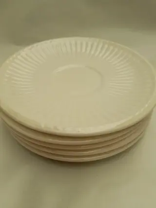 Wedgwood of Etruria & Barlaston "EDME" schotels - koffiedrinken - crème - England - set van 5