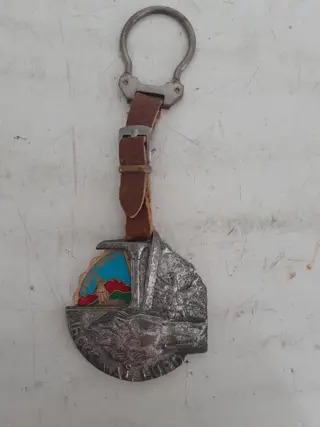 Vintage keychain In Bocca al Lupo - Italy