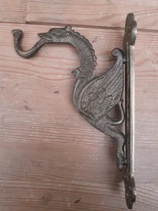 Vintage grote messing drakenhaak - Kapstokhaak van messing in Aziatische stijl - plantenhaak
