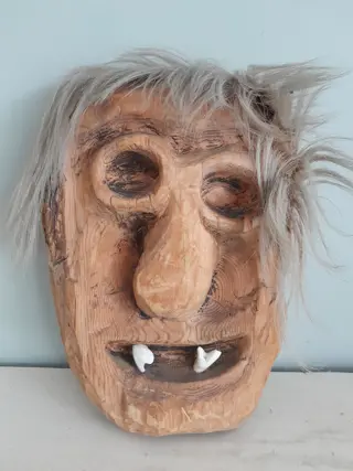 Vintage Tschäggättä masker - Zwitserland Lötschental - houtsnijwerk - jaren 70