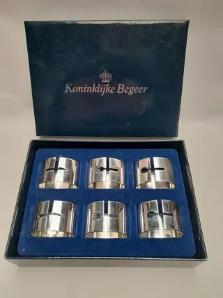 Vintage set Koninklijke Begeer servetringen in originele doos
