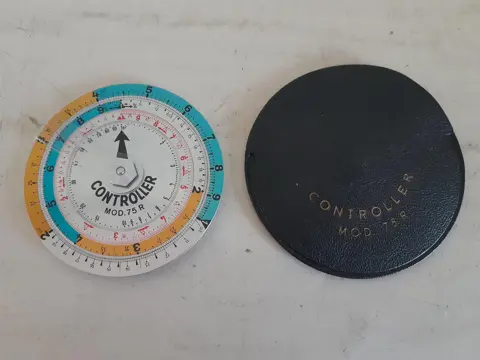 vintage Controller MOD. 75R rekenschijf - slide rule
