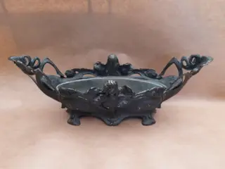 antieke Franse bronzen jardiniere Art Nouveau - centerpiece
