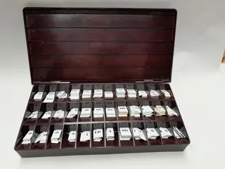 vintage bakelieten letterdoos - Malmberg - LCGM