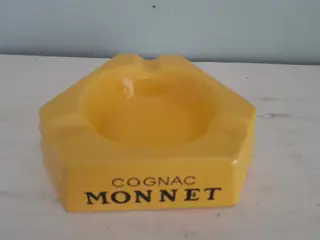 vintage cognac - Monnet asbak - Frankrijk - Luneville - geel